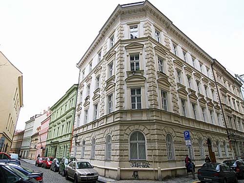 09-prague_old_town